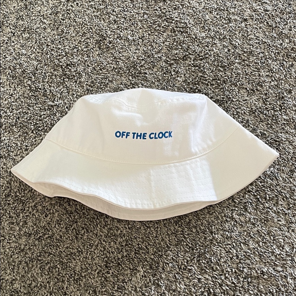 Bucket Hat